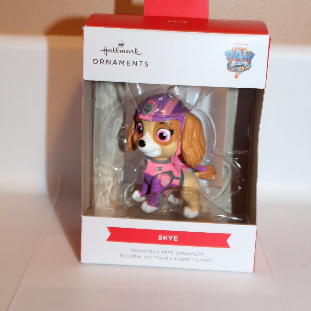 Hallmark  Ornament Paw Patrol Skye  New